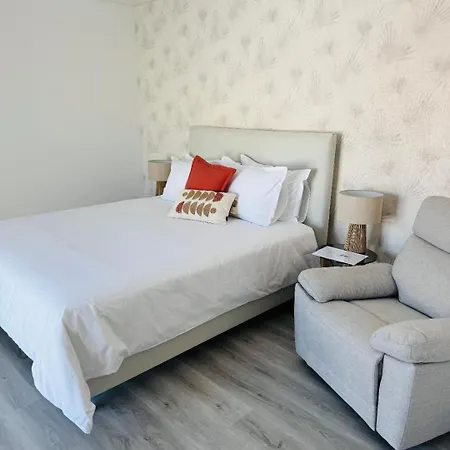 Bella Casa Bed & Breakfast *