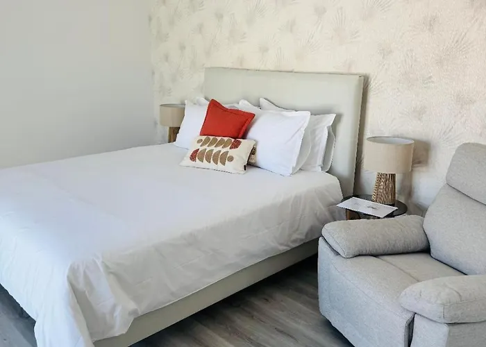 Bella Casa Bed & Breakfast 4*